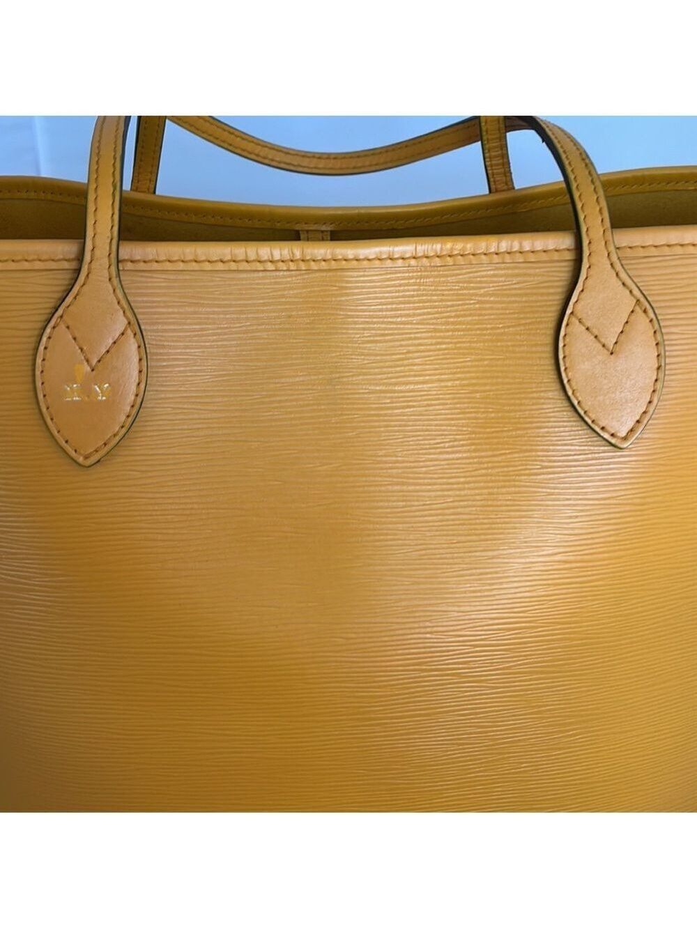 Louis Vuitton Epi Leather Neverfull MM - Picture 5 of 16